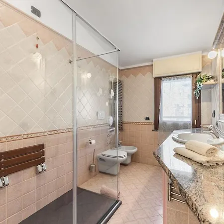 Large With Terrace Ac E Wifi Appartement
