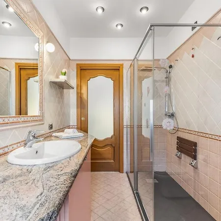 Large With Terrace Ac E Wifi * Sesto San Giovanni